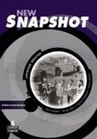 Brian Abbs, Chris Barker, Ingrid Freebairn, Oliva Johnston - New Snapshot - Intermediate: New Snapshot Intermediate Language Booster