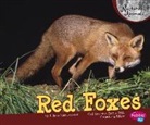 J. Angelique Johnson, Judith Angelique Johnson, Gail Saunders-Smith - Red Foxes