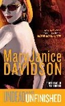 Maryjanice Davidson, Davidson MaryJanice - Undead and Unfinished