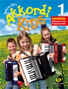 Sabine Kölz, Martin Erl - AkkordiKids, Schulwerk zum KlassenMusizieren. Bd.1