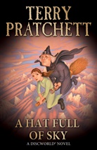 Terry Pratchett, Paul Kidby - Hat Full of Sky