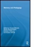 Claudia (Mcgill University Mitchell, Claudia Strong-Wilson Mitchell, MITCHELL CLAUDIA STRONG WILSON T, Susann Allnutt, Allnutt Susann, Claudia Mitchell... - Memory and Pedagogy