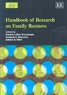 Panikklos Zata Smyrnios Poutziouris, Panikkos Zata (EDT)/ Smyrnios Poutziouris, Panikklos Zata Poutziouris, Sabine B. Rau, Kosmas X. Smyrnios - Handbook of Research on Family Business