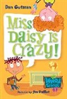 Dan Gutman, Dan/ Paillot Gutman, Jim Paillot - My Weird School #1: Miss Daisy Is Crazy!