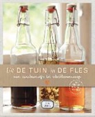 Susy Atkins, Barbara Luijken - Uit de tuin in de fles