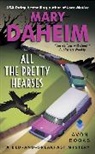 Mary Daheim, Daheim Mary - All the Pretty Hearses