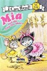 Robin Farley, Robin/ Ivanov Farley, Farley Robin, Aleksey Ivanov, Olga Ivanov - Mia and the Tiny Toe Shoes