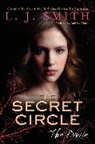 Aubrey Clark, L J Smith, L. J. Smith - The Secret Circle: The Divide