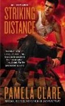 Pamela Clare - Striking Distance