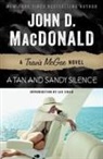 Lee Child, John D Macdonald, John D. MacDonald, John D./ Child MacDonald - A Tan and Sandy Silence