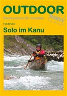 Falk Bruder - Solo im Kanu