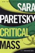 Sara Paretsky - Critical Mass