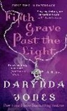 Darynda Jones - Fifth Grave Past the Light