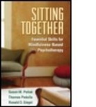 Jack Kornfield, Thomas Pedulla, Susan M. Pollak, Susan M. (Center for Mindfulness and Compassion Pollak, Zindel V. Segal, Ronald D. Siegel... - Sitting Together