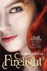Sophie Jordan - Firelight