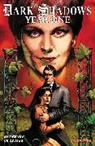 Marc Andreyko, Anthony Burch, Kealan Patrick Burke, John Carpenter, Elena Carrillo, Amanda Deibert... - Dark Shadows: Year One
