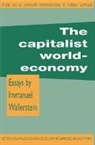 Immanuel Wallerstein, Immanuel Maurice Wallerstein, Maurice Aymard, Jacques Revel - Capitalist World-Economy