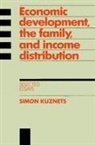 Simon Kuznets, Louis Galambos, Robert Gallmam - Economic Development, the Family, and Income Distribution