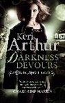 Keri Arthur - Darkness Devours