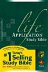 Not Available (NA), Tyndale House Publishers - Life Application Study Bible