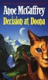 Anne Mccaffrey - Decision at Doona