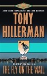 Tony Hillerman - The Fly on the Wall