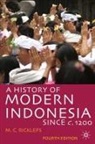 M C Ricklefs, M. C. Ricklefs, M.c. Ricklefs - History of Modern Indonesia Since C. 1200