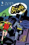 Jonathan Case, Richard Case, Jeff Parker, Jonathan Case, Richard Case - Batman '66 Vol. 1
