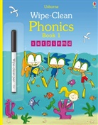 Mairi Mackinnon, Mairi Mackinnon Mackinnon, Fred Blunt, Blunt Fred - Wipe-Clean Phonics Book 1