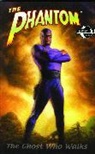 Ben Raab, Ron Goulart, Ben Raab, Ron Goulart, Fernando Blanco - The Phantom: The Ghost Who Walks