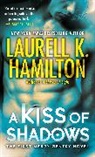 Laurell K Hamilton, Laurell K. Hamilton - A Kiss of Shadows