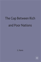 Annette Foerster, Annette Forster, Annette Förster, Kenneth A Loparo, Kenneth A. Loparo, Ranis... - The Gap Between Rich and Poor Nations