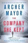 Archer Mayor - Company She Kept