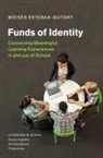 Moisaes Esteban-Guitart, Moises Esteban-Guitart, Moisès Esteban-Guitart - Funds of Identity