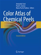 Maria Pia De Padova, Pear E Grimes, Pearl E Grimes, Pearl E. Grimes, Maria Pia De Padova, Antonella Tosti - Color Atlas of Chemical Peels