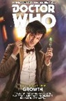 Si Fraser, Simon Fraser, Alex Paknadel, Paknadel Alex, Rob Williams, Rob Paknadel Williams... - Doctor Who: The Eleventh Doctor: The Sapling Vol. 1: Growth