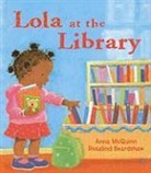 Anna McQuinn, Rosalind Beardshaw - Lola at the Library