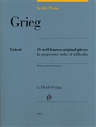 Edvard Grieg, Edvard Hagerup Grieg, Sylvia Hewig-Tröscher - Edvard Grieg - At the Piano - 15 well-known original pieces