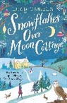 Lucy Daniels, Daniels Lucy - Snowflakes over Moon Cottage