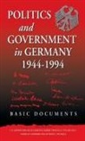 Detlev Karsten, C. C. Schweitzer, Robert Spencer - Politics and Government in Germany, 1944-1994