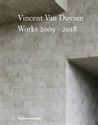 Hélène Binet, Nicola Di Battista, Julianne Moore, Hélène Binet, François Halard - Vincent Van Duysen Works 2009-2018