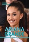 Rita Santos - Ariana Grande