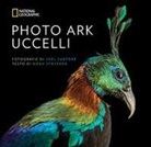 Noah Strycker, J. Sartore - Photo Ark. Uccelli