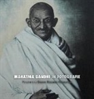 Adriano Lucca, Barbara Cancian - Mahatma Gandhi in Fotografie