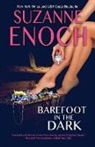 Suzanne Enoch - Barefoot in the Dark