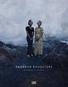 Matthias Harder, Olaf Heine, Antje Stahl, Olaf Heine - Olaf Heine Rwandan Daughters
