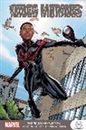 Brian Michael Bendis, David Marquez, Sara Pichelli, Chris Samnee, Sara Pichelli, Pichelli Sara... - Miles Morales: Spider-man