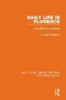 J. Lucas-Dubreton - Daily Life in Florence