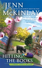 Jenn McKinlay - Hitting the Books