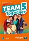 Kay Bentley, Kirstie Grainger, Viv Lambert - Team Together 5 Pupil's Book with Digital Resources Pack, m. 1 Beilage, m. 1 Online-Zugang